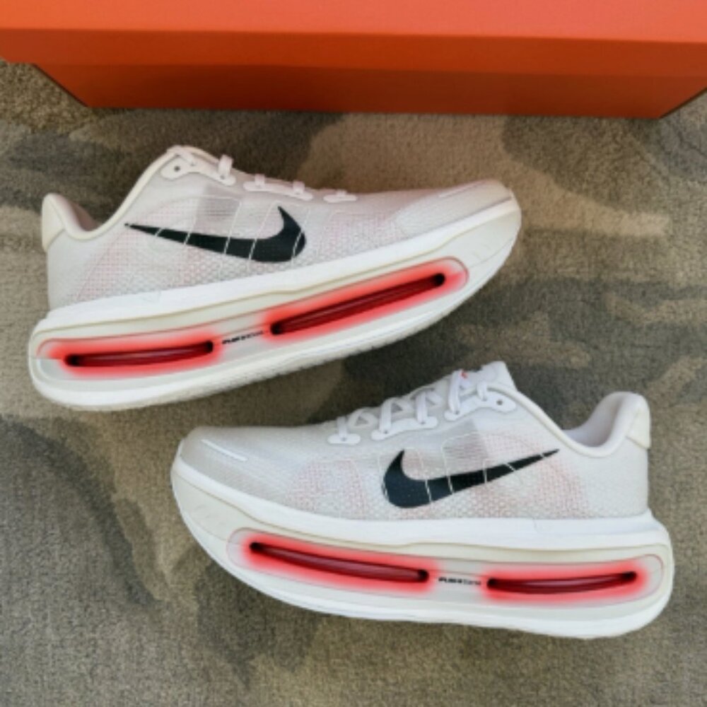 Men’s US 10M Nike Vomero Premium 'White Bright Crimson' Shoes Running Road